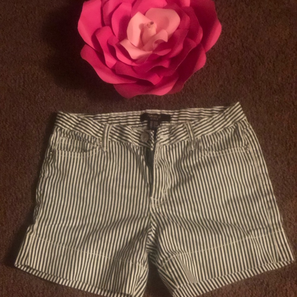 Stripe shorts